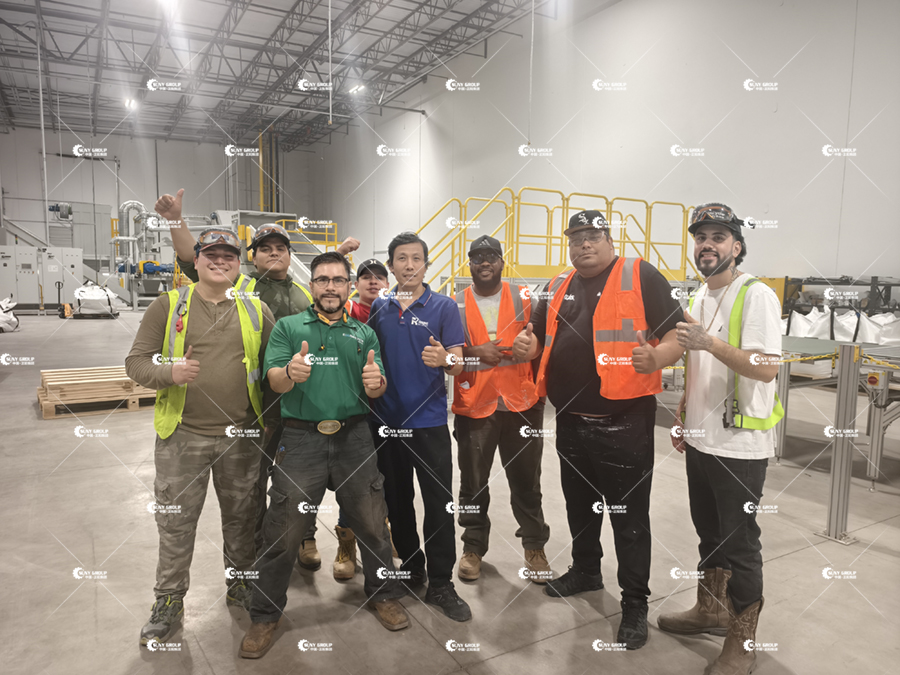 美国双玻光伏板拆解处理设备线案例图